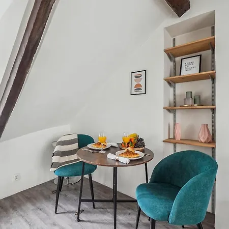 Place Des Vosges & Le Marais - Cityapartmentstay *