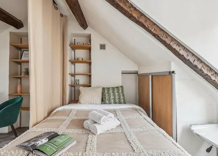 Place Des Vosges & Le Marais - Cityapartmentstay דירה פריז